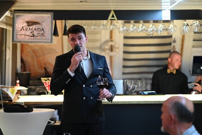 Wine and Dine cruise